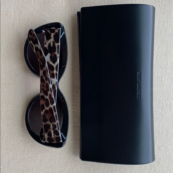 Yves Saint Laurent Sunglasses - Picture 3 of 12